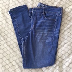 American Eagle Hi-Rise Jegging